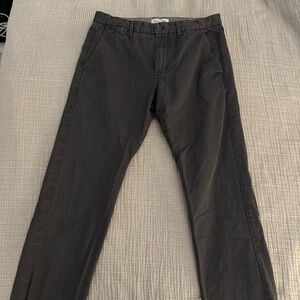 Calvin Klein Slim-Fit Men’s Chino Pants - Size 31x30